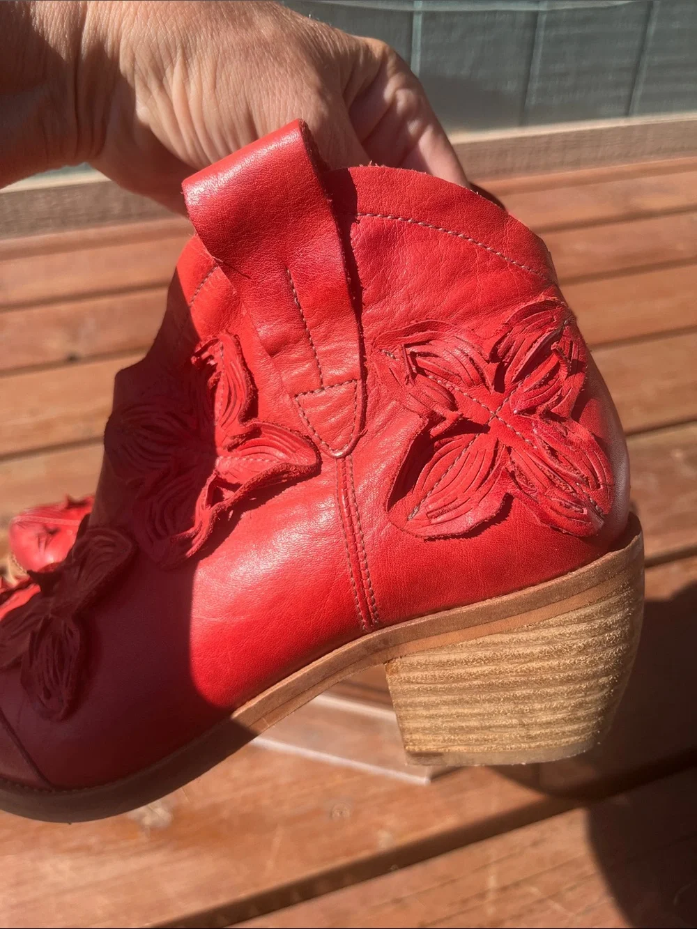 Dkode stylish red